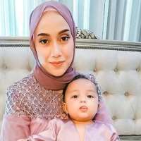 Mia Ahmad son Sayf Issa Mia Ahmad son Sayf Issa