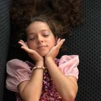 Lior Ashkenazi daughter 1
