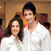 Sharman Joshi sister Manasi Joshi Roy Sharman Joshi sister Manasi Joshi Roy