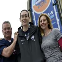Breanna Stewart Mother Heather Stewart Breanna Stewart Mother Heather Stewart