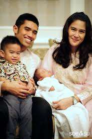 Dian Sastrowardoyo Family