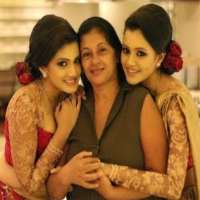 Dinakshie Priyasad Mother Shirani Priyasad