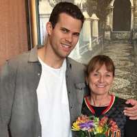 Kris Humphries Mother Debra Humphries Kris Humphries Mother Debra Humphries