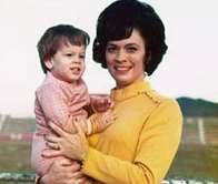 Johnny Knoxville Mother Lemoyne Clapp Johnny Knoxville Mother Lemoyne Clapp