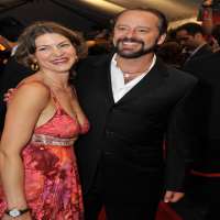 gil bellows family