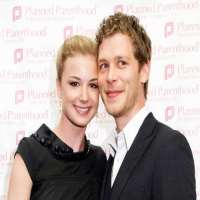 Emily VanCamp boyfriend Joseph Morgan Emily VanCamp boyfriend Joseph Morgan