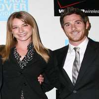 Emily VanCamp boyfriend Dave Annable Emily VanCamp boyfriend Dave Annable