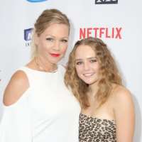 Jennie Garth daughter Lola Ray Facinelli Jennie Garth daughter Lola Ray Facinelli