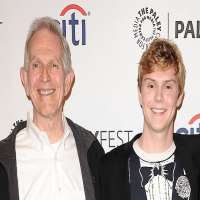 Evan Peters Birthday, Real Name, Age, Weight, Height, Family, Facts ...