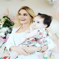 Emilia Attias daughter Gina Sibara