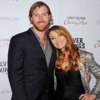 Jane Seymour son Sean Flynn Jane Seymour son Sean Flynn