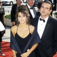 Courteney Cox Birthday, Real Name, Age, Weight, Height, Family, Facts ...