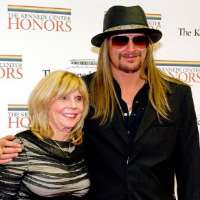 Kid Rock Birthday, Real Name, Age, Weight, Height, Family, Facts ...
