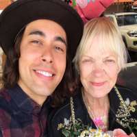 Vic Fuentes Birthday, Real Name, Age, Weight, Height, Family, Contact