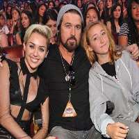 Noah Cyrus Father Billy Ray Cyrus