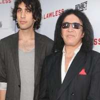 Shannon Tweed son Nicholas Adam Tweed-Simmons