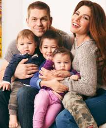 Sarah Shahi Family