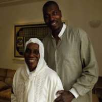 Hakeem Olajuwon Mother Abike Olajuwon Hakeem Olajuwon Mother Abike Olajuwon