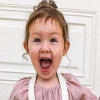 Chris Pena daughter Ava Grace Pena