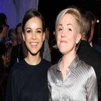 Hannah Hart boyfriend Ingrid Nilsen
