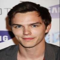 Victoria Justice boyfriend Nicholas Hoult
