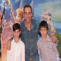 Carlos Ponce son Giancarlo Ponce Carlos Ponce son Giancarlo Ponce