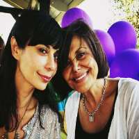 Catherine Bell Mother Mina Ezzati Catherine Bell Mother Mina Ezzati