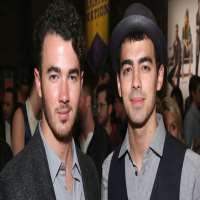 Kevin Jonas brother Joe Jonas Kevin Jonas brother Joe Jonas