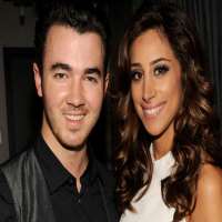 Kevin Jonas wife Danielle Deleasa Kevin Jonas wife Danielle Deleasa
