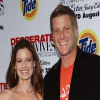 Laura Leighton husband Doug Savant Laura Leighton husband Doug Savant