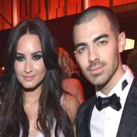 Joe Jonas girlfriend Demi Lovato