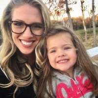 Jenny Delich daughter Violet Marie Williams Jenny Delich daughter Violet Marie Williams