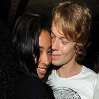Alfie Allen girlfriend Iona Elizabeth Alfie Allen girlfriend Iona Elizabeth