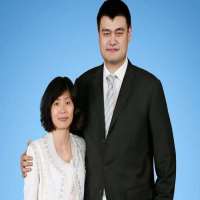 Yao Ming Birthday, Real Name, Age, Weight, Height, Family, Facts ...