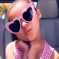 Angie Crystal daughter Aria Angie Crystal daughter Aria