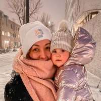 Mascha Feoktistova daughter Mila Poppy van Vlierden Mascha Feoktistova daughter Mila Poppy van Vlierden
