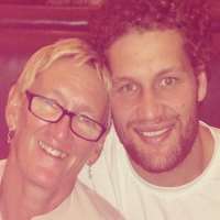 Tawera Kerr-Barlow Mother Mother Tawera Kerr-Barlow Mother Mother