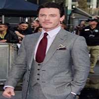 Indiana Evans boyfriend Luke Evans