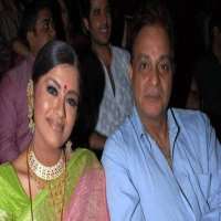 Sudha Chandran husband Ravi Dang