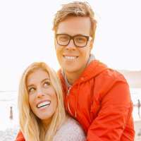 Matt Yoakum wife Rebecca Zamolo