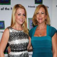 Melissa Joan Hart Mother Paula Hart