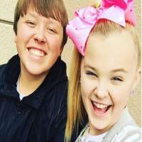 JoJo Siwa Birthday, Real Name, Age, Weight, Height, Family, Facts ...