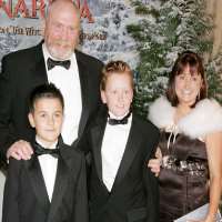 James Cosmo Birthday, Real Name, Age, Weight, Height, Family, Facts ...