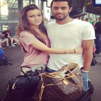 Mousa Dembele (Belgian Footballer) girlfriend Naomi Singels Mousa Dembele (Belgian Footballer) girlfriend Naomi Singels