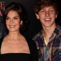 Sela Ward son Austin Ward