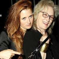Grace Gummer Mother Meryl Streep Grace Gummer Mother Meryl Streep