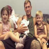 Dan Osborne daughter Mia Osborne Dan Osborne daughter Mia Osborne