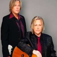 Kristin Nelson son Gunnar Nelson