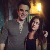 Danielle Campbell boyfriend Nathaniel Buzolic