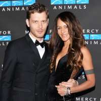 Joseph Morgan Birthday, Real Name, Age, Weight, Height, Family, Facts ...